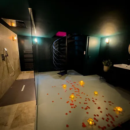 Mieuxqualhotel Jacuzzi Privatif Velvet Desire