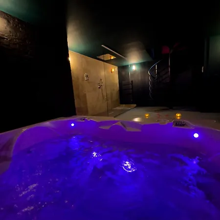 Apartment Mieuxqualhotel Jacuzzi Privatif Velvet Desire