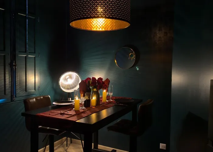 Mieuxqualhotel Jacuzzi Privatif Velvet Desire 4*